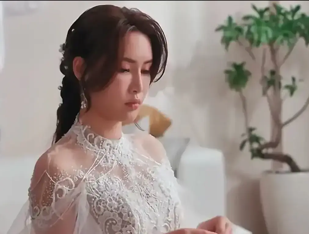 《苏畅-小凤新婚》完整未删减版-艾熙演绎怀旧台味风情-4K高清无删减免费下载-苏畅-小凤新婚完整版在线观看