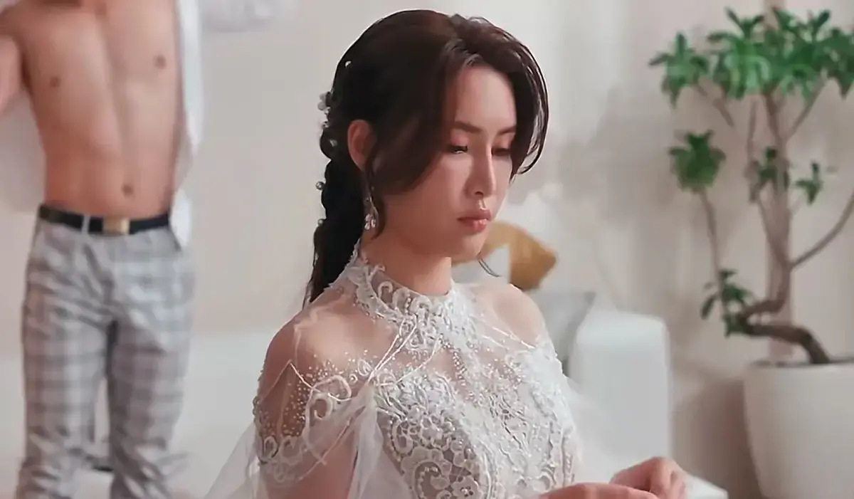 重温艾熙老师巅峰状态未删减版-《苏畅-小凤新婚》超清画质每一帧都是壁纸 — 纯净无插播干扰，官方中文字幕完美呈现 — 《苏畅-小凤新婚》-麻花影院-台北风影像诗巨制，爱恨交织纠葛，珍藏版资源随时看！